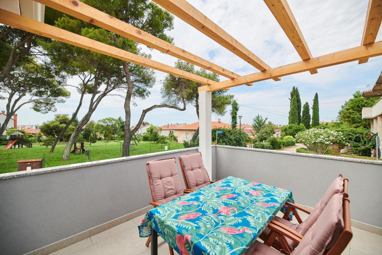 Apartmani Ivana Umag Exterior foto